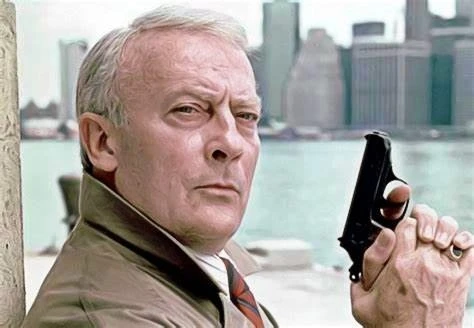 Edward Woodward in The Equalizer