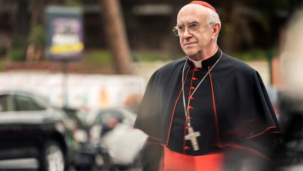 Jonathan Pryce in The Two Popes
