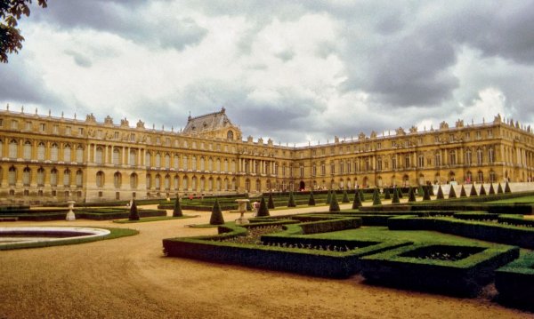 Versailles