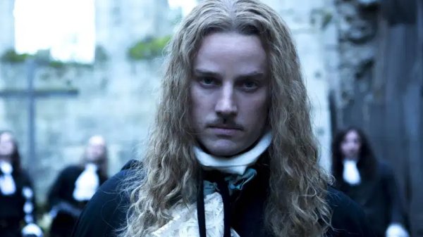 Versailles - Evan Williams