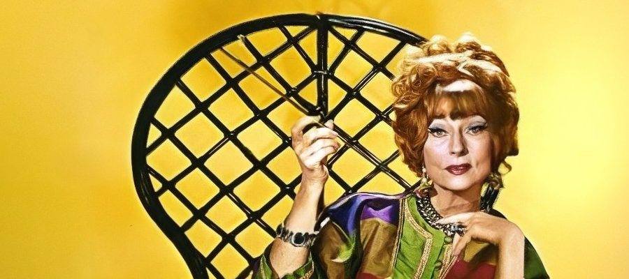 Agnes Moorehead
