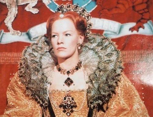 Elizabeth R - Glenda Jackson