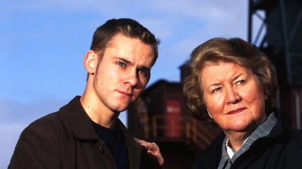 Hetty Wainthropp Investigates