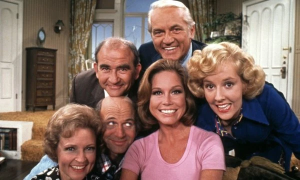 cast of the mary tyler moore show